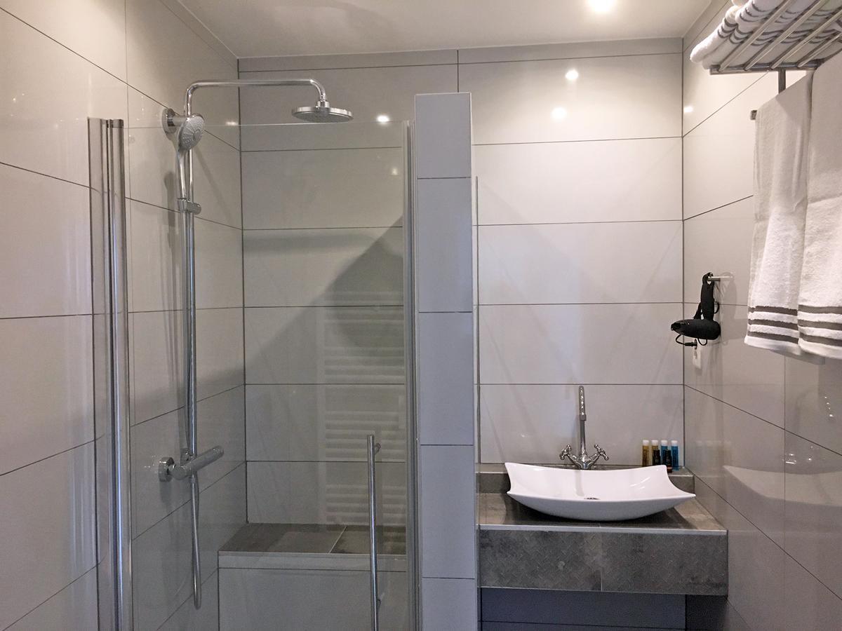 B & B Zundert ภายนอก รูปภาพ