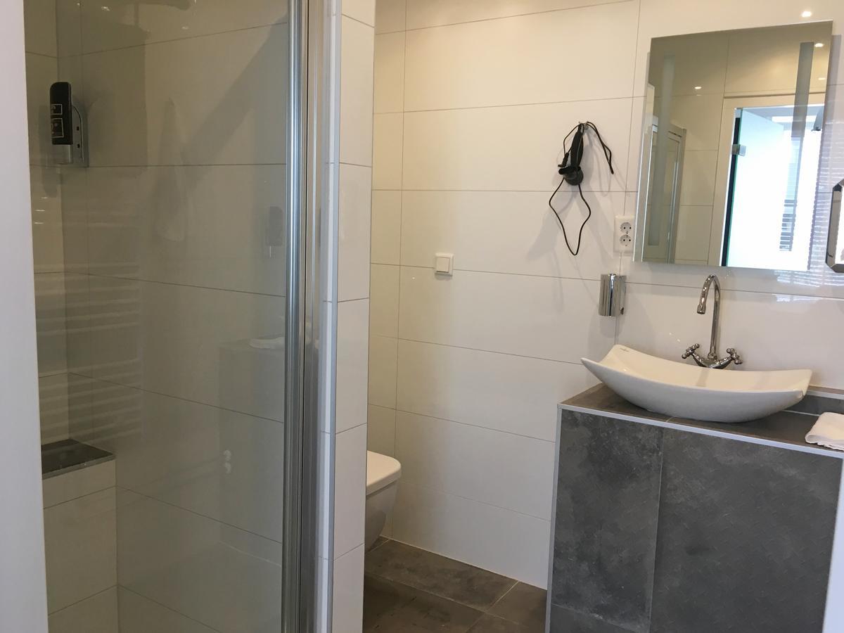 B & B Zundert ภายนอก รูปภาพ