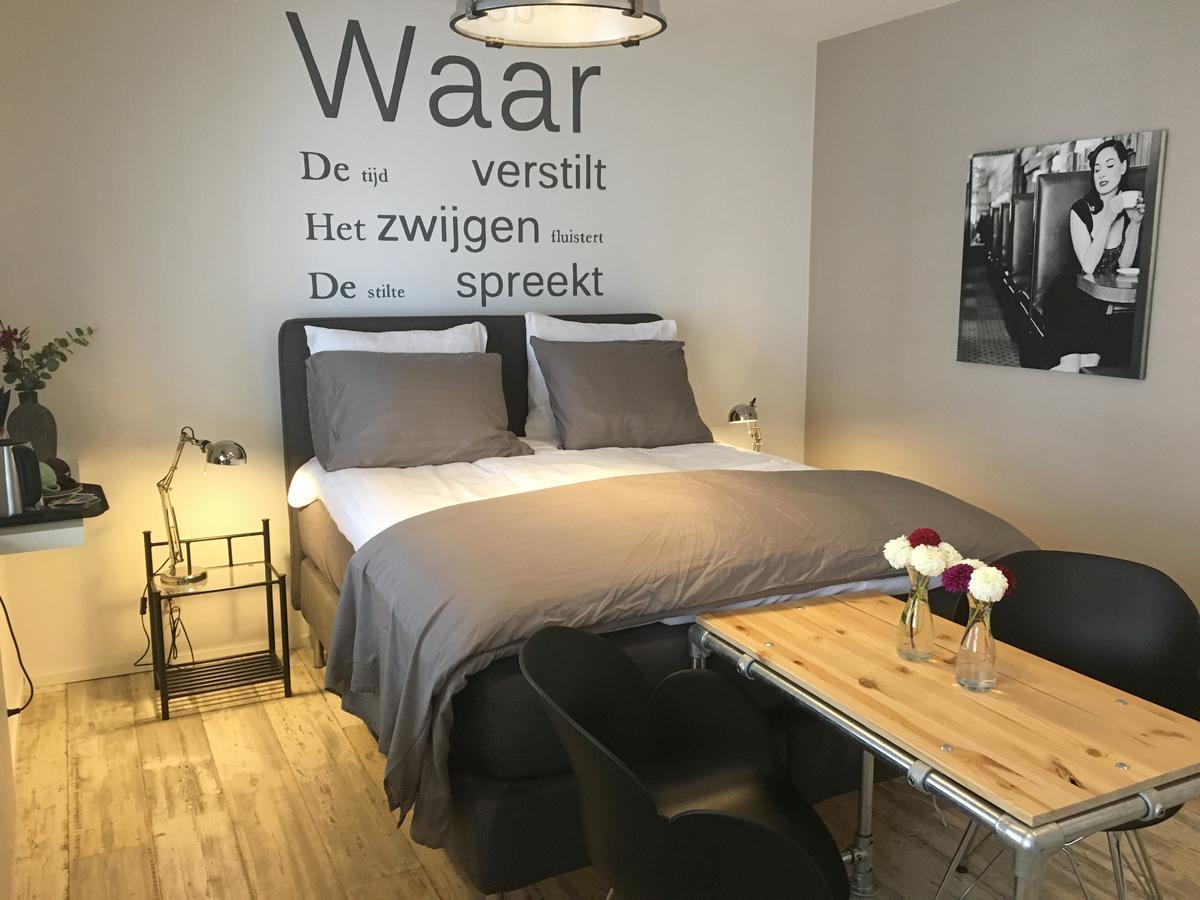 B & B Zundert ภายนอก รูปภาพ